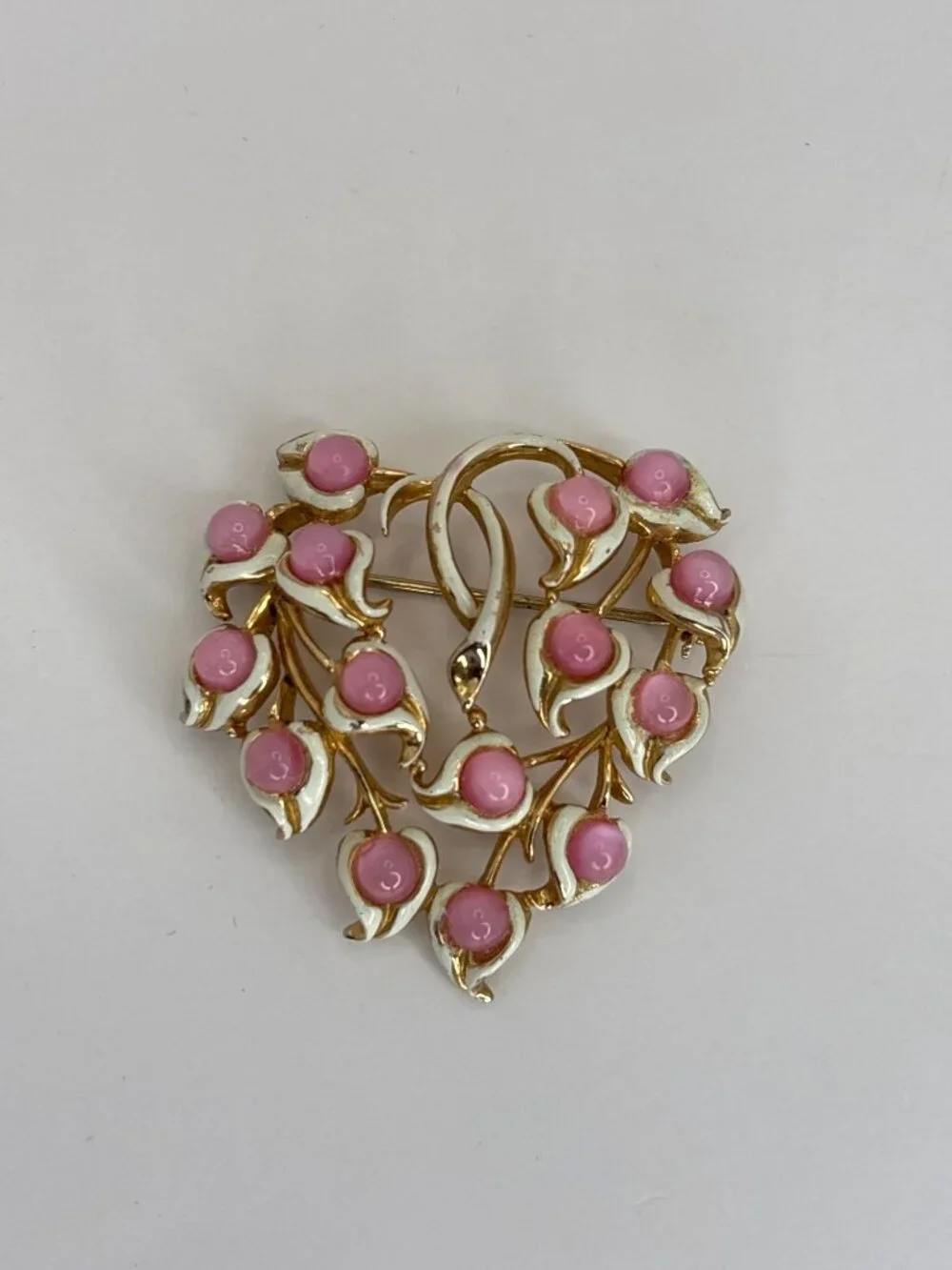 Vintage Gold Tone Pink Moonglow Stones & White Enamel Heart Brooch Pin